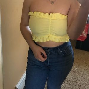 Cute yellow crop top